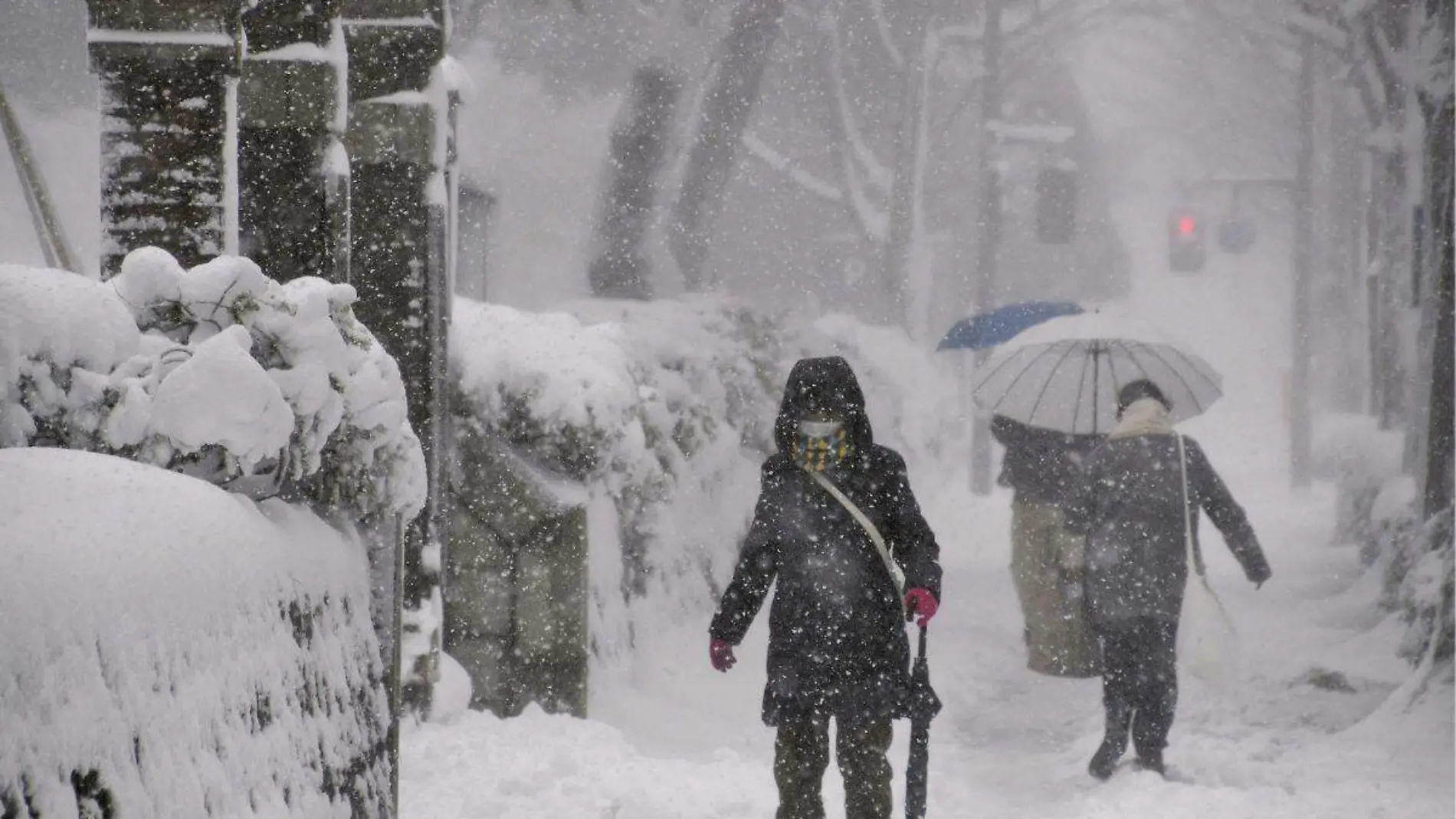 Nevadas récord en Japón dejan 18 muertos y un centenar de heridos